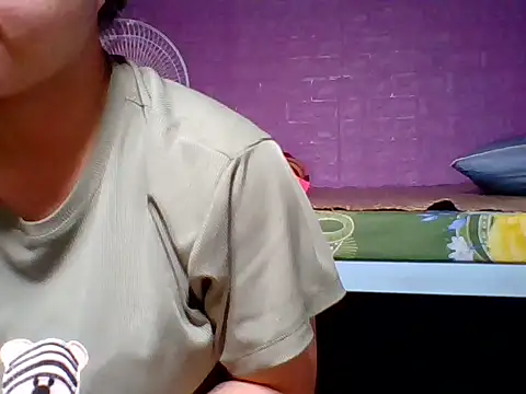 Snapshot of Mimi18x chatting on October 2025 02:54:02 AM Mimi18x online show from October 2025 02:54:02 AM