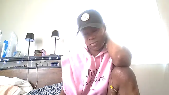 PETER-RABIT online show from March 2026 02:43:01 PM