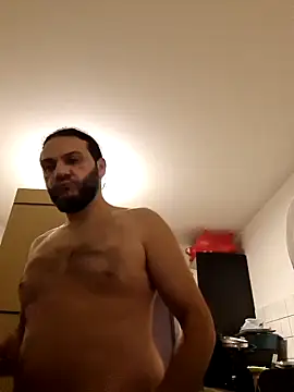 Cem-aus-Nrw-Krefeld online show from December 2024 11:21:01 PM