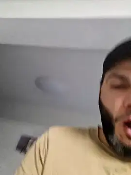 Cem-aus-Nrw-Krefeld online show from December 2024 09:35:01 AM