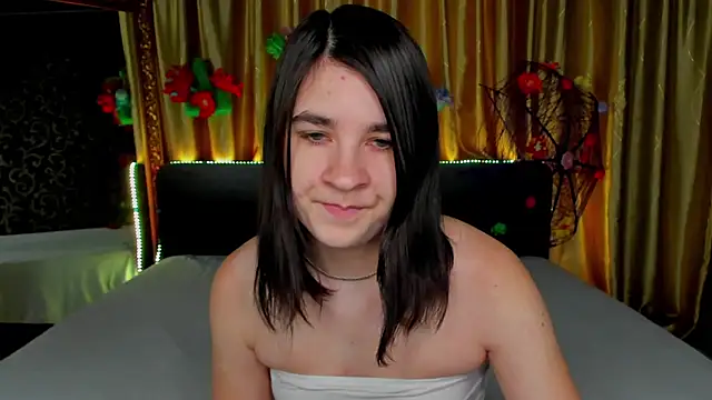  Polly Love  online show from March 2026 07:02:01 AM