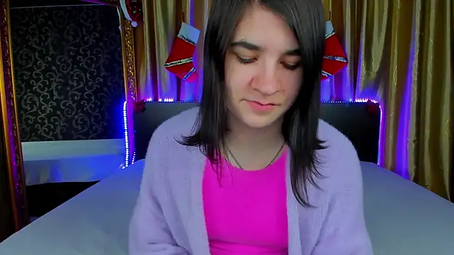  Polly Love  online show from December 2025 07:13:02 AM