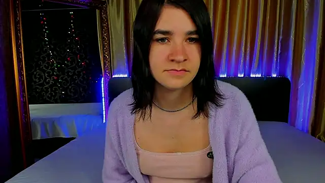  Polly Love  online show from October 2025 06:15:01 AM