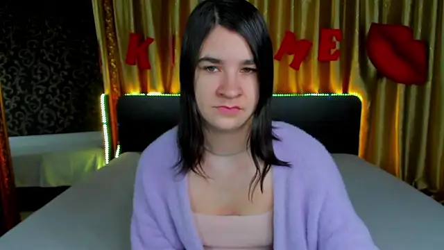  Polly Love  online show from February 2026 07:07:02 AM