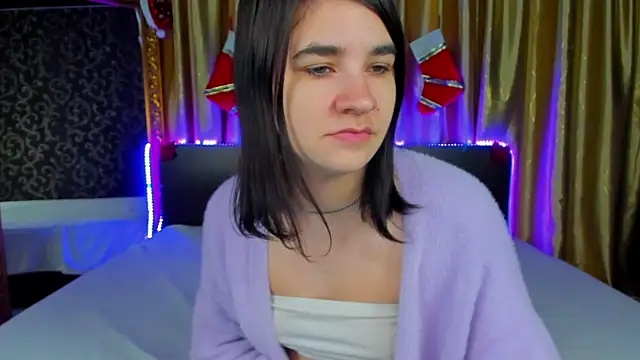  Polly Love  online show from December 2025 07:13:02 AM