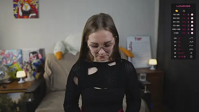 Miatiny online show from October 2025 04:24:02 AM