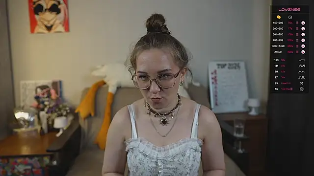 Miatiny online show from February 2026 05:20:02 PM