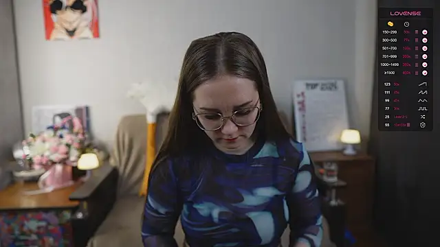 Miatiny online show from February 2026 06:18:01 PM