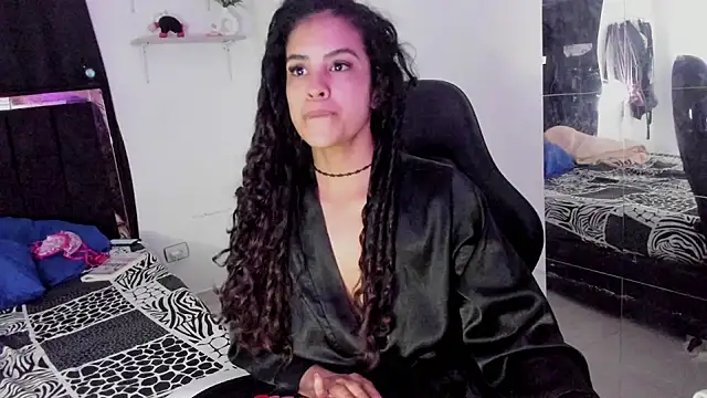 Moon Sammy online show from April 2026 01:18:01 PM