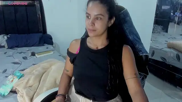 Moon Sammy online show from November 2025 01:39:02 PM