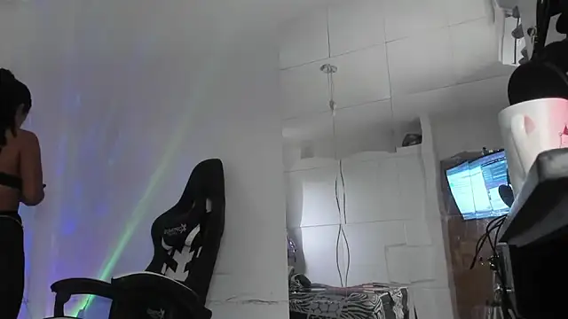 Moon Sammy online show from February 2026 01:31:02 PM