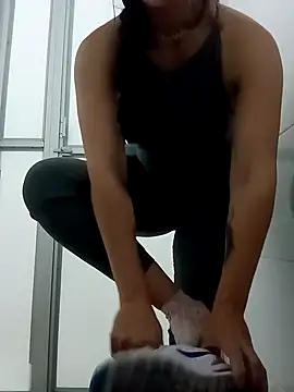 SAMANTHA-16  online show from January 2025 10:34:02 PM