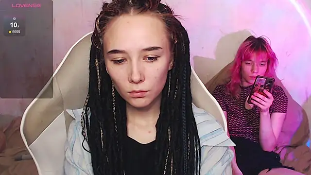 Robin yourss online show from November 2025 01:21:02 PM