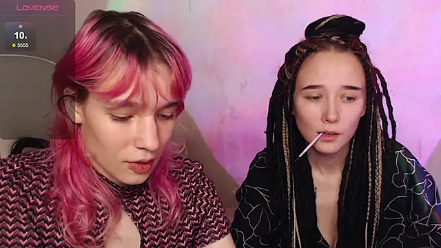 Robin yourss online show from November 2025 03:12:02 PM