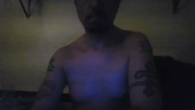 Snapshot of nakedtony81 chatting on June 2026 04:22:01 PM nakedtony81 online show from June 2026 04:22:01 PM