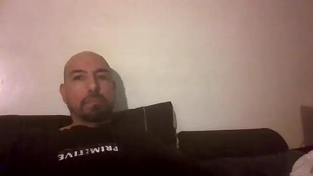 Snapshot of nakedtony81 chatting on March 2026 06:15:02 AM nakedtony81 online show from March 2026 06:15:02 AM