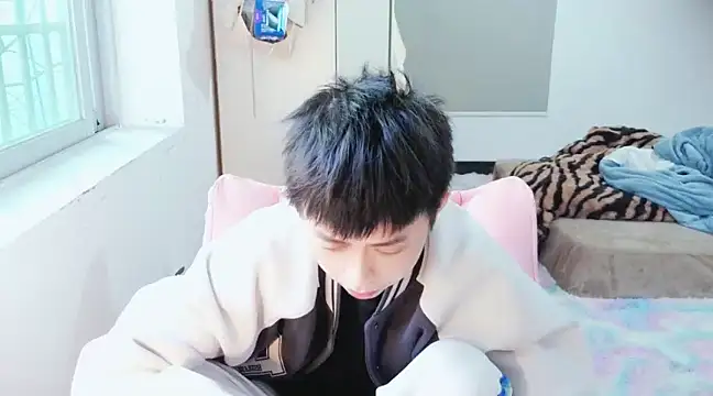 FFFFZ189 online show from January 2025 09:40:02 AM