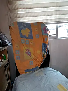 KimPielCanela online show from November 2025 08:24:02 PM