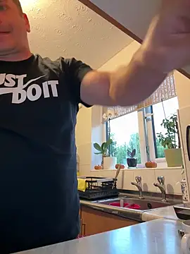 Snapshot of Dan_NFS chatting on October 2025 06:14:02 AM Dan NFS online show from October 2025 06:14:02 AM