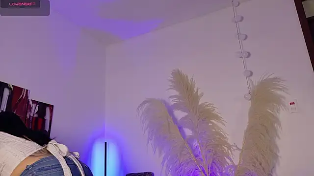 emma sexxy online show from March 2026 10:37:01 AM