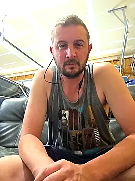 MrMechanic38 online show from April 2026 08:34:01 PM
