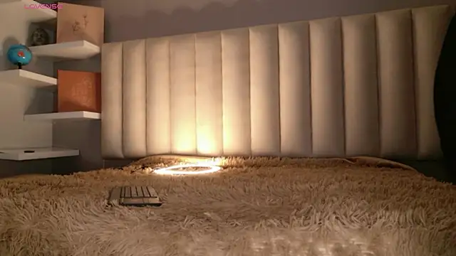 Megan mooree  online show from February 2026 12:38:02 PM