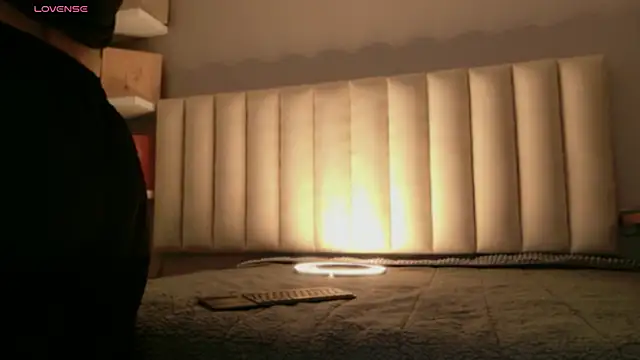 Megan mooree  online show from April 2026 01:29:02 PM