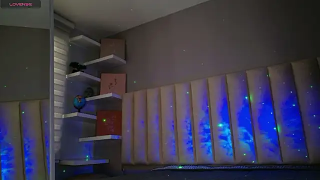 Megan mooree  online show from January 2026 12:09:02 PM