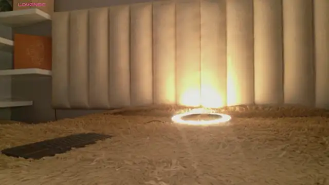 Megan mooree  online show from April 2026 12:39:01 PM