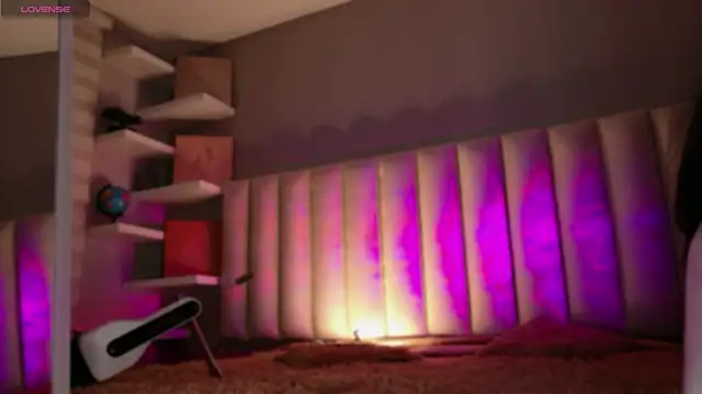 Megan mooree  online show from January 2026 12:09:01 PM