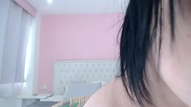 Gabycutee online show from December 2025 07:36:05 PM