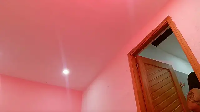 Gabycutee online show from February 2026 12:40:01 AM