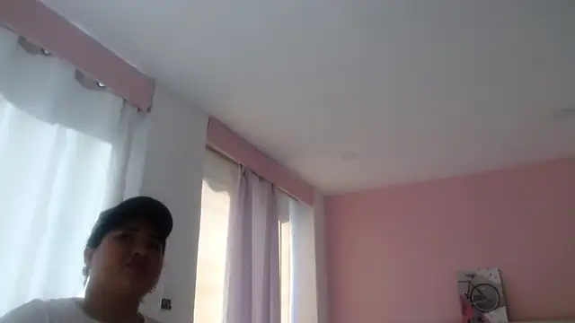 Gabycutee online show from February 2026 08:09:02 PM