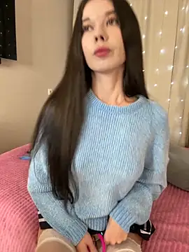 Snapshot of Vika_Gray chatting on September 2025 04:02:01 PM Vika Gray online show from September 2025 04:02:01 PM