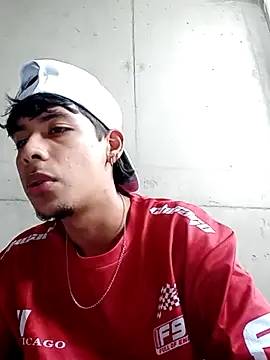 Elputas online show from October 2025 06:20:01 PM