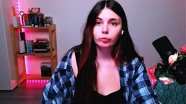 peaachybabe   online show from October 2025 09:57:01 PM