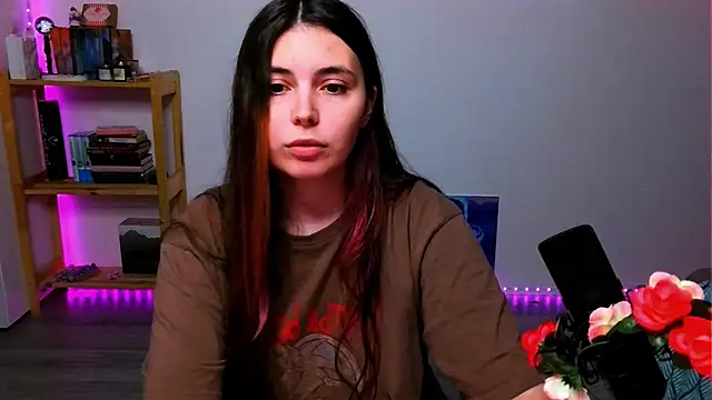 peaachybabe   online show from September 2025 05:08:01 PM