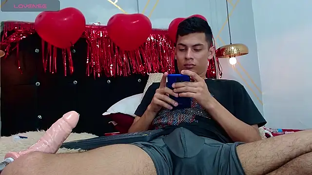 Oliver king sex online show from February 2025 08:41:02 PM