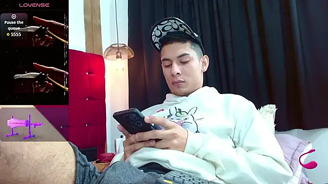 Oliver king sex online show from October 2025 03:35:02 PM