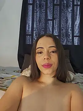 Snapshot of Antonella2_m chatting on June 2026 02:00:02 PM Antonella2 m online show from June 2026 02:00:02 PM