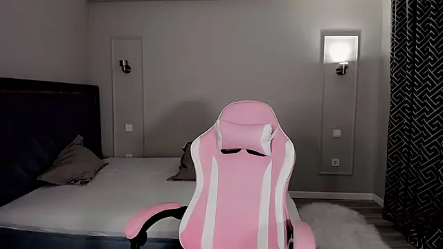 oxxx me online show from February 2026 02:56:01 AM