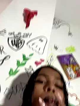 bloom444 online show from January 2026 02:37:02 AM