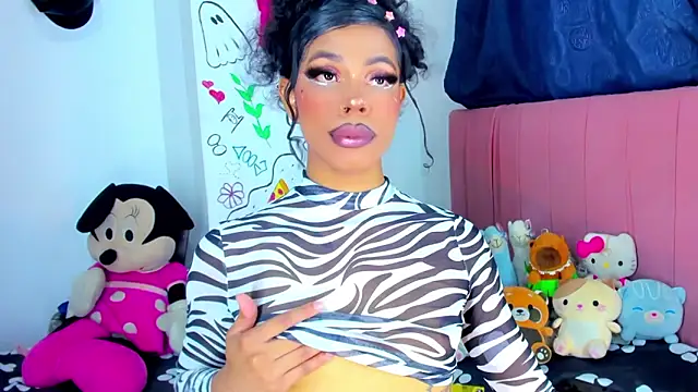 Snapshot of bloom444 chatting on September 2025 10:43:01 PM bloom444 online show from September 2025 10:43:01 PM