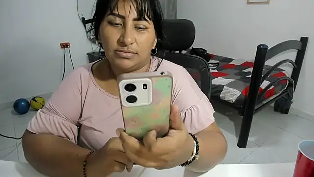 Snapshot of nikol_sexy39 chatting on December 2025 12:53:01 AM nikol sexy39 online show from December 2025 12:53:01 AM