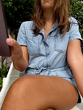 Alexvit2616 online show from September 2025 02:24:02 PM