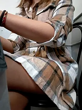 Snapshot of Alexvit2616 chatting on October 2025 08:35:01 AM Alexvit2616 online show from October 2025 08:35:01 AM