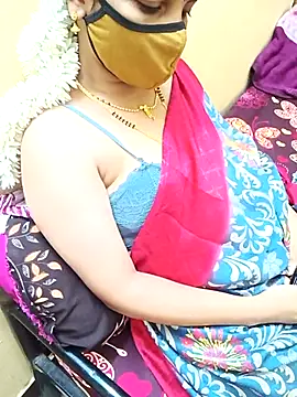 Snapshot of yourtamilcouple chatting on March 2025 05:49:02 PM yourtamilcouple online show from March 2025 05:49:02 PM