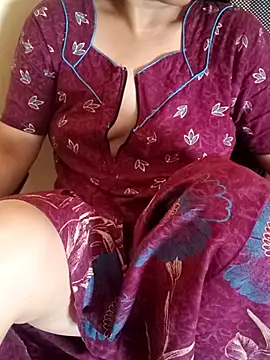 Snapshot of yourtamilcouple chatting on February 2025 04:14:02 AM yourtamilcouple online show from February 2025 04:14:02 AM