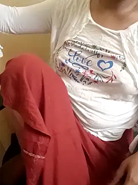 Snapshot of yourtamilcouple chatting on February 2025 07:12:02 PM yourtamilcouple online show from February 2025 07:12:02 PM