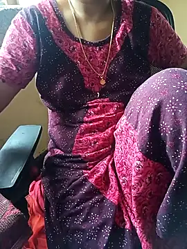 Snapshot of yourtamilcouple chatting on November 2025 03:12:02 AM yourtamilcouple online show from November 2025 03:12:02 AM